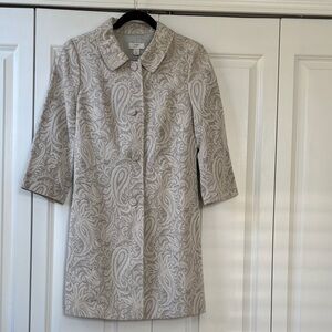 LOFT Cream Paisley Button Down Shirt